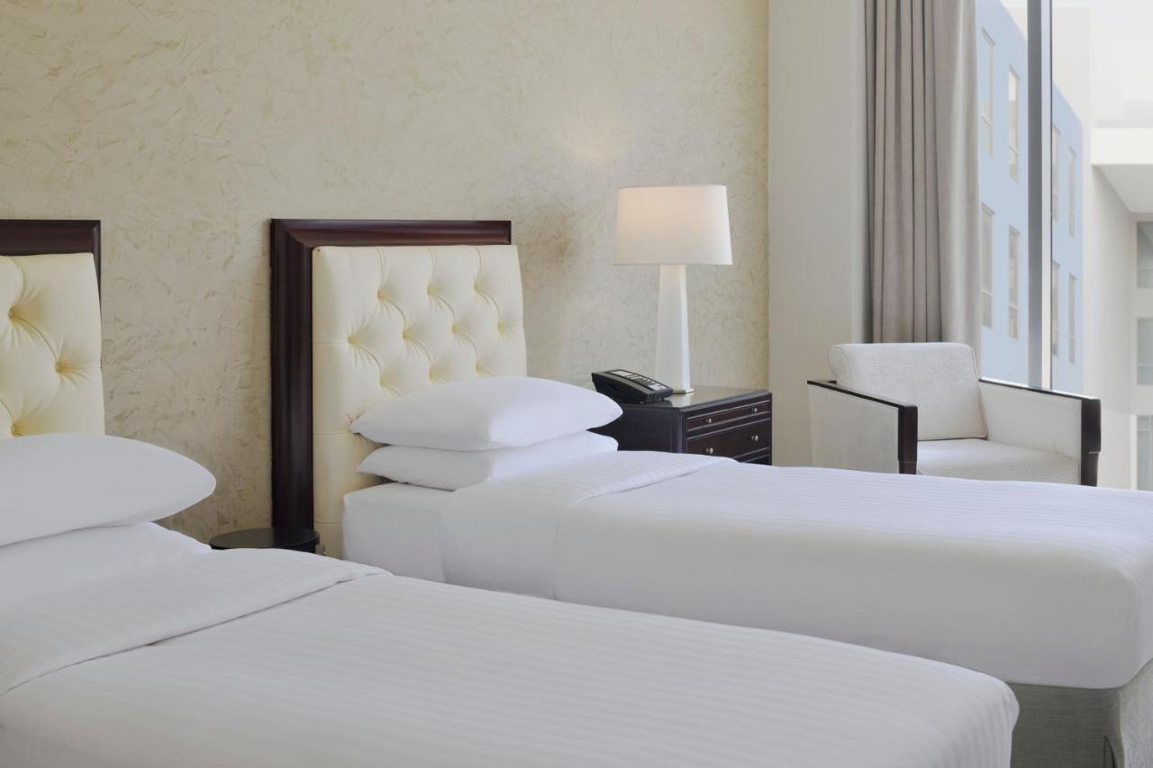 Delta Hotels By Marriott Dubai Investment Park מראה חיצוני תמונה